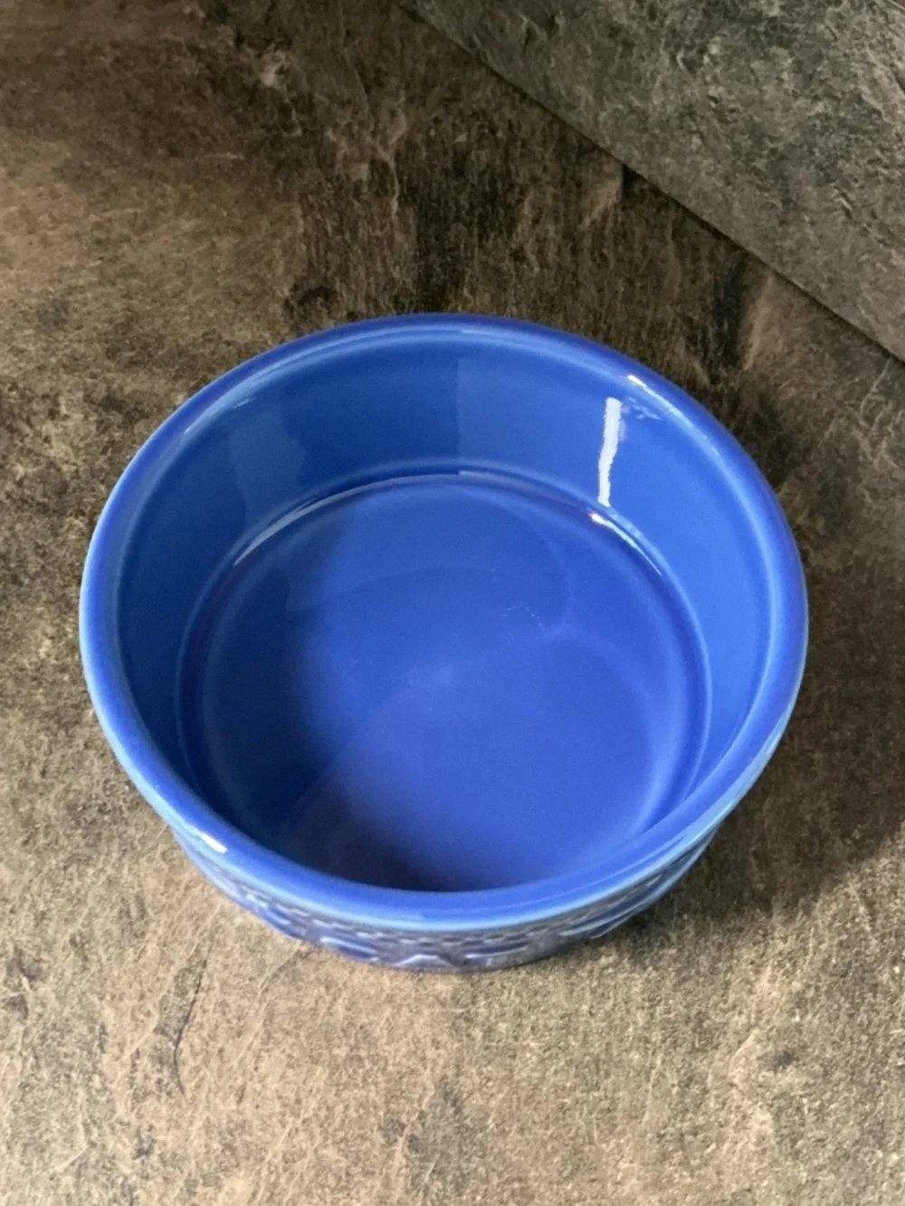 Longaberger Mulligan Blue Pottery Cat Bowl - USA